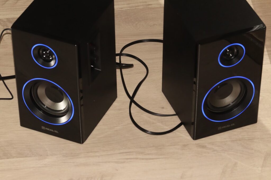 REAL-EL_S-415_acoustic_system